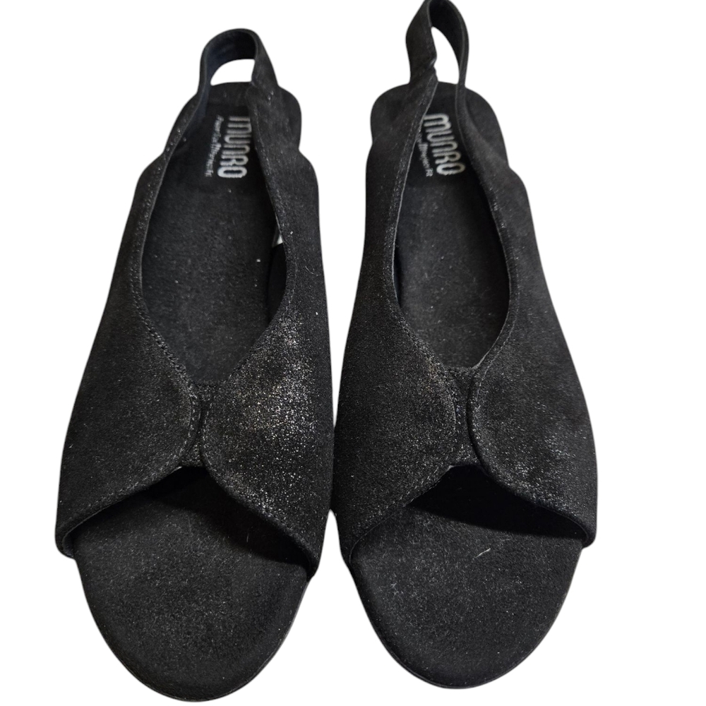 Munro Womens Size 9.5 Sandles